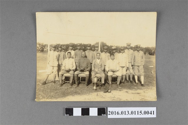 嘉農學生獲獎合照 (共3張)