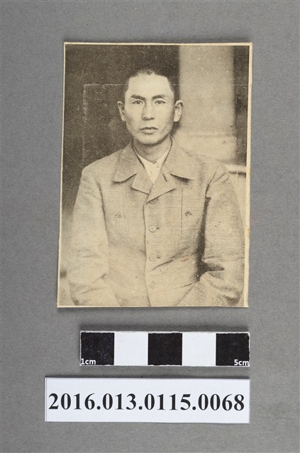 嘉農職員個人照 (共3張)