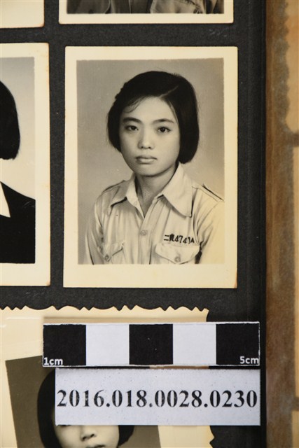 任教學生照 (共3張)