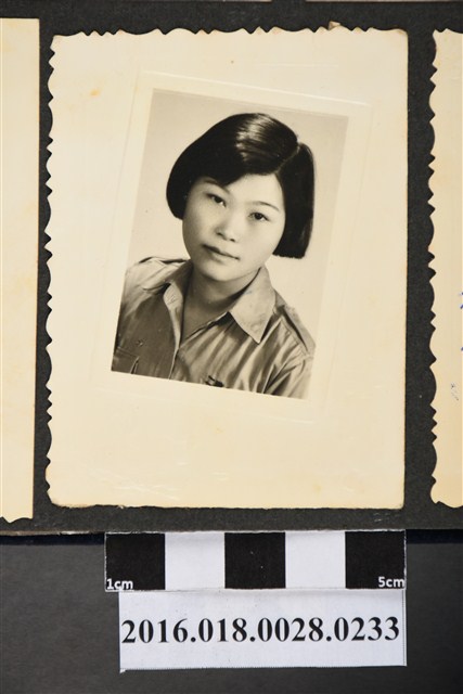 任教學生照 (共3張)