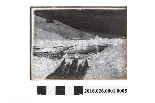 北浦義三拍攝臺東里壠水道集水處底片 (共2張)