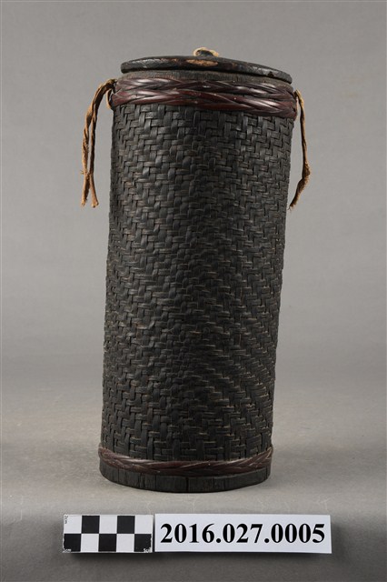 泰雅族籐編竹罐 (共6張)