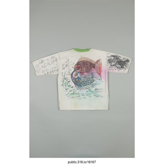 反服貿插畫的短袖上衣 (共2張)