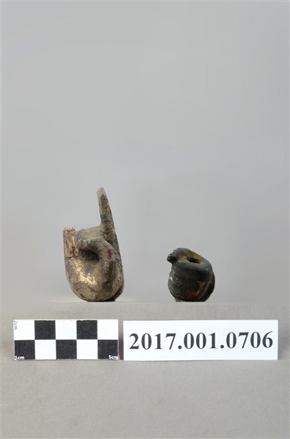 木雕神像左右手殘件組 (共3張)