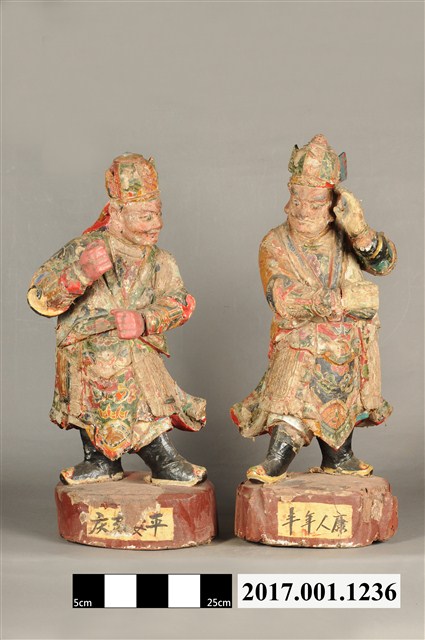 木雕護法官將像組 (共3張)