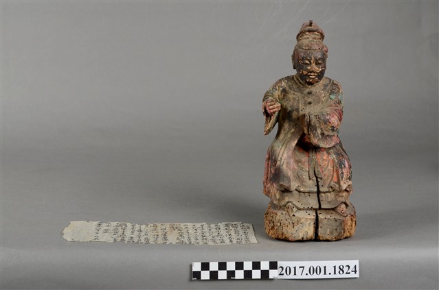 木雕蔡門羅氏婆婆像 (共3張)