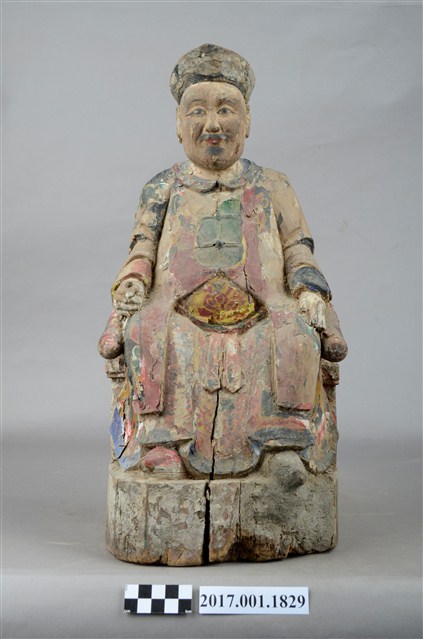 木雕男祖先像 (共8張)