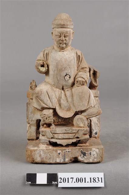 木雕男祖先像 (共9張)