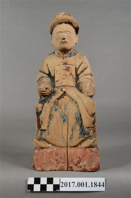 木雕男祖先像 (共9張)