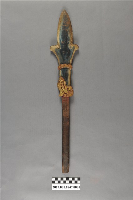 木雕三尖兩刃刀 (共4張)