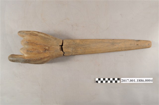 木雕神將右手 (共4張)