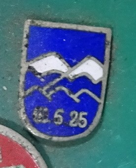 登山紀念章 (共4張)