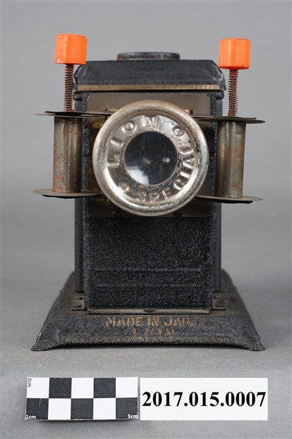 日治時期LION影片播放機 (共7張)