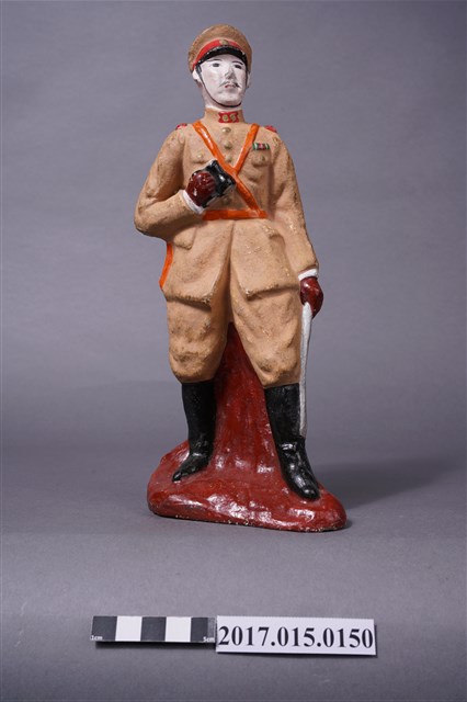 日本戰爭時期日本軍官陶偶 (共9張)