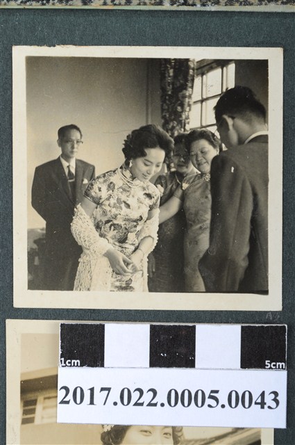 黃靜子結婚夫妻交拜照 (共2張)