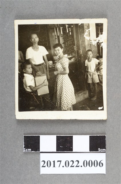 謝招治與阿亮叔參加紅十字會捐款 (共2張)