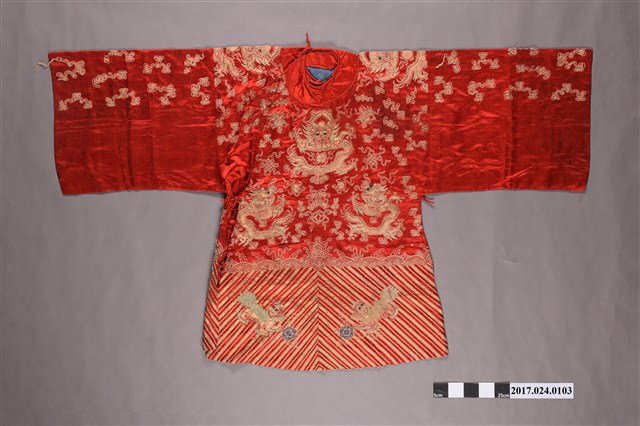 傳新豐庄徐慶瀾舉人宅清代新娘服 (共2張)