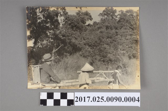 日治時期扛轎照片 (共2張)