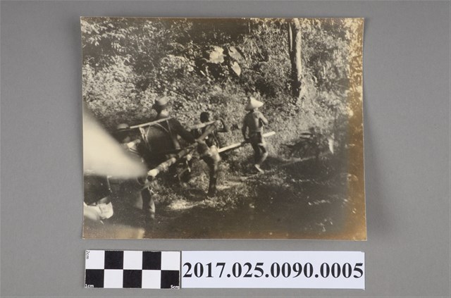 日治時期扛轎照片 (共2張)