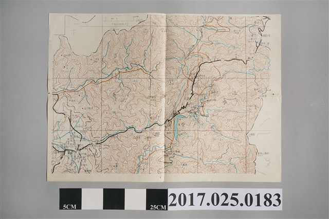 〈7萬5千分之1霧社地區周遭之地圖〉 (共2張)