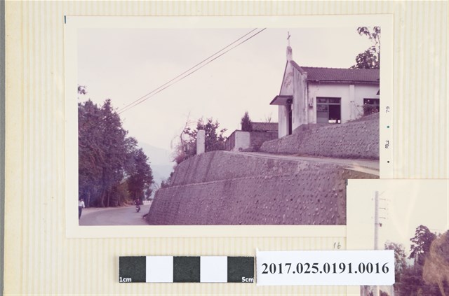 路邊教堂 (共4張)