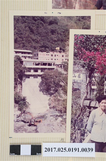 山間河谷 (共4張)