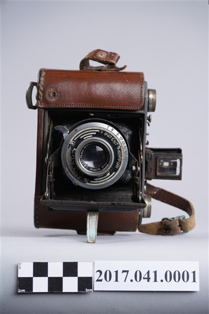 蘇長齡Semi Minolta Crown model I相機 (共8張)