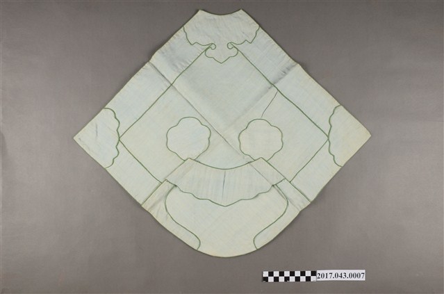 水藍色棉布素面肚兜 (共2張)