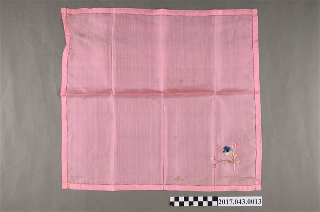 粉色刺繡折枝花卉紋絲巾 (共2張)