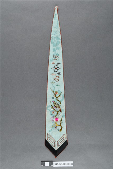 水藍色絲緞花鳥紋劍帶 (共2張)