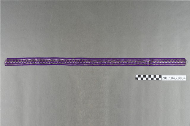 紫絲緞刺繡花鳥蝴蝶紋飾帶 (共2張)