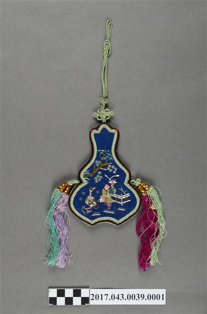 葫蘆形繡花菸絲袋 (共3張)