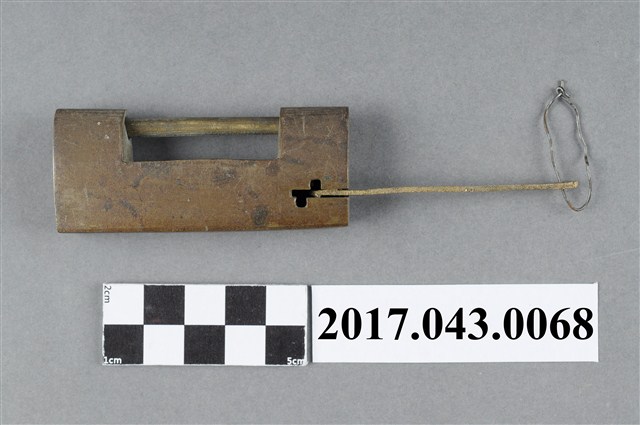 銅鎖組(含鑰匙) (共5張)