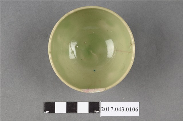 綠釉小圓杯 (共5張)