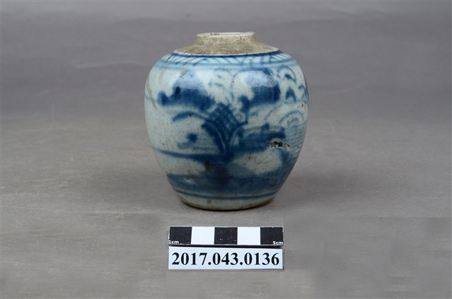 青花山水紋小瓷罐 (共9張)