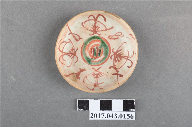 鬥彩蝴蝶紋小圓碟 (共4張)