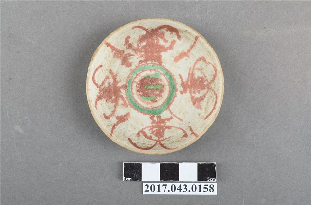 鬥彩蝴蝶紋小圓碟 (共4張)