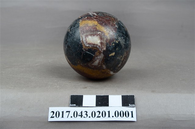 大理石球擺飾 (共2張)