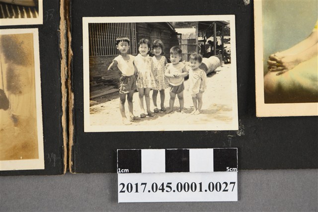 林桂興外孫李宗彬、陳純怜、李英英、李宗仁、李英美孩童時期合照 (共2張)