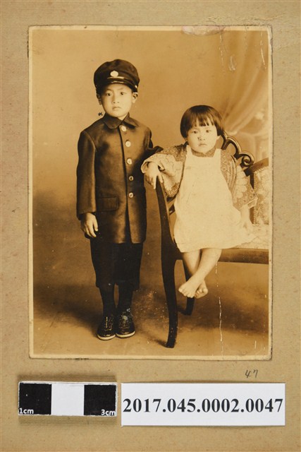 林桂興長子林修文、長女林秀菊合照 (共2張)