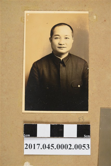 男士獨照 (共2張)