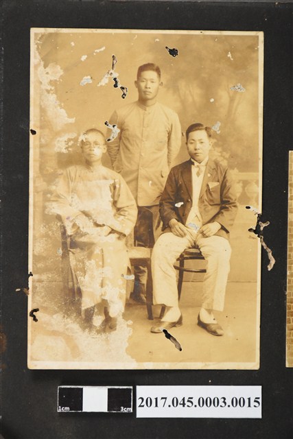 林桂興和友人3人合照 (共2張)