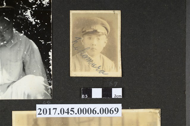 臺北二中學生獨照 (共2張)