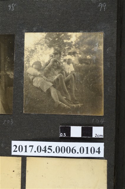 4人合照 (共2張)