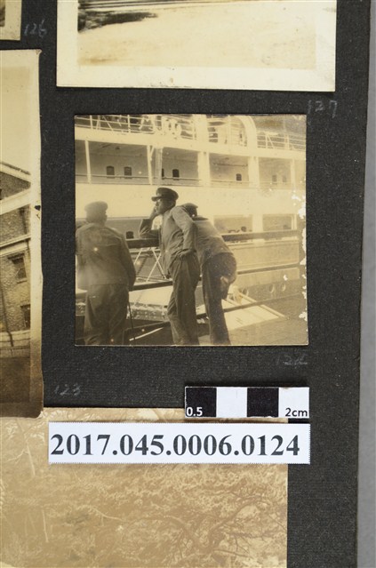 3人合照 (共2張)