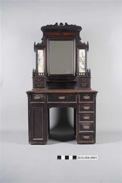 乾漆書桌落地式梳妝臺 (共7張)
