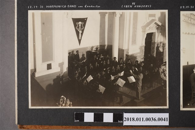 多人吹奏照 (共2張)