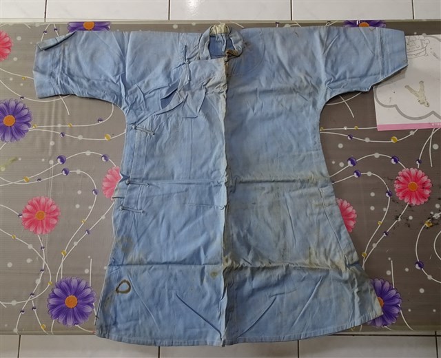 天藍色棉質大襟女衫 (共6張)