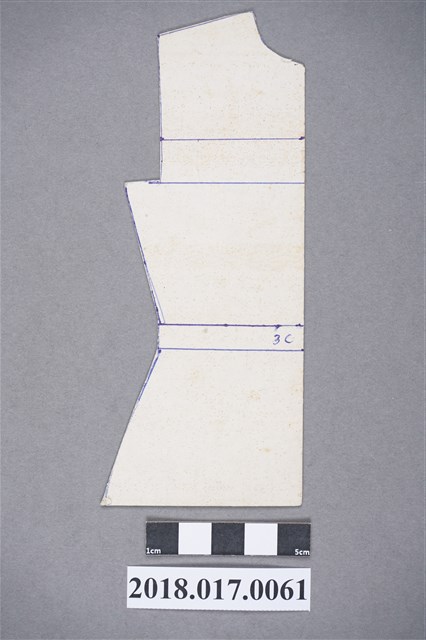 文化式上衣前片原型草稿 (共2張)