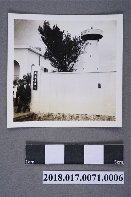 參觀鵝鑾鼻燈塔 (共3張)